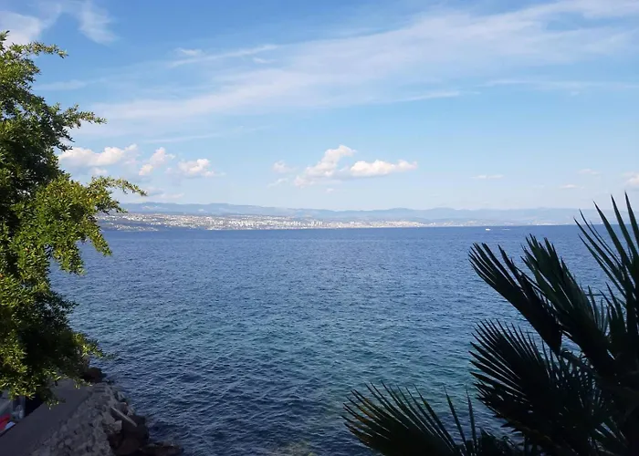 Apartman In Mery On The Sea